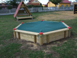 Plachta na pískoviště